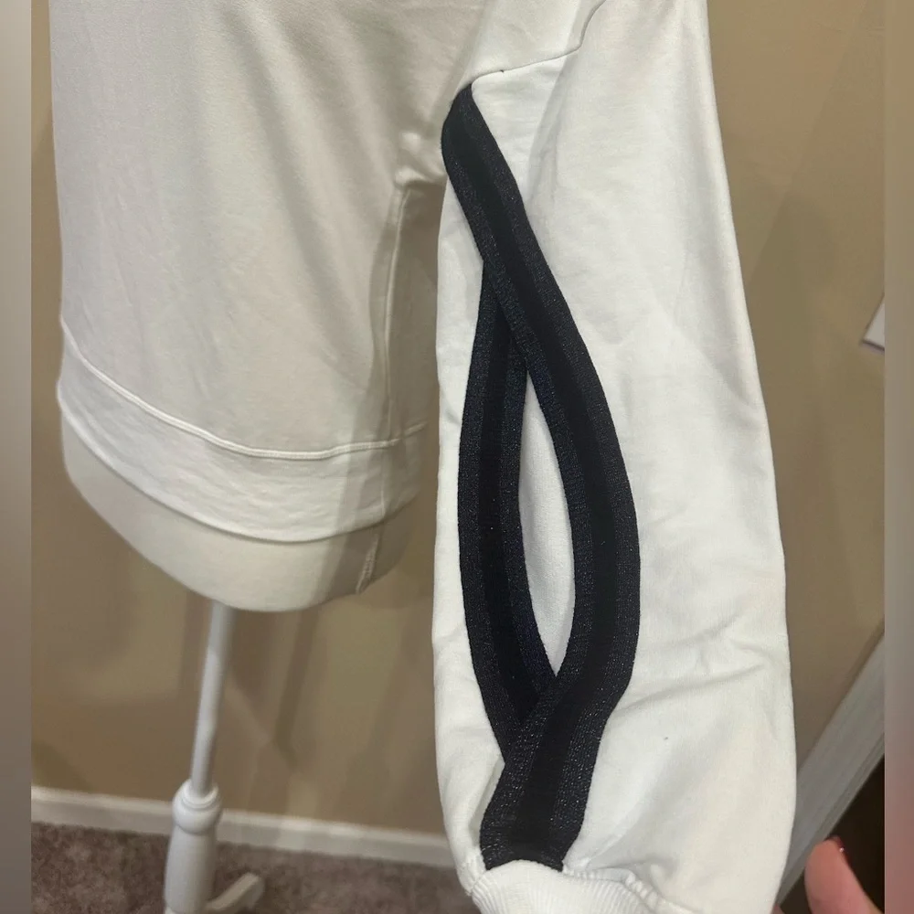 Sundays Open Sleeve Contrast Stripe Sweatshirt White Size 0 XS